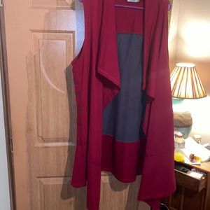 Chalet Made in the USA red with blue undertones red sleeveless long duster 2x